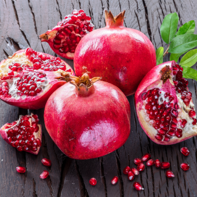 Pomegranate fruit Plants